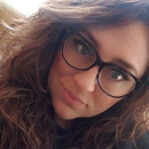 Meet your Posher, Posh